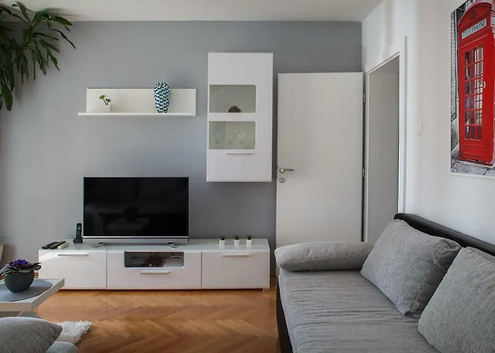 Klara * Макарська