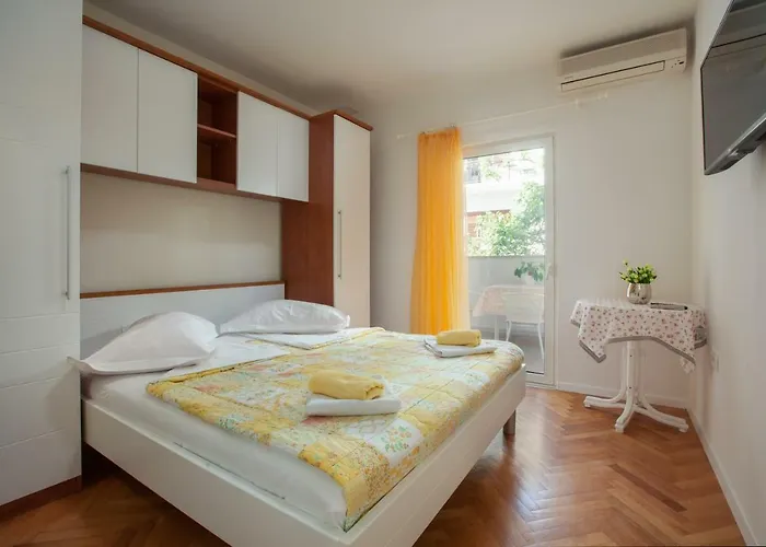 Klara * Макарська